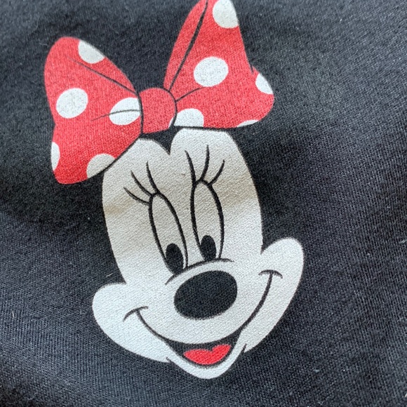Minnie Mouse tshirt - Picture 2 of 3